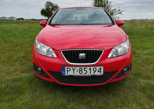 poznań Seat Ibiza cena 18300 przebieg: 195000, rok produkcji 2011 z Poznań